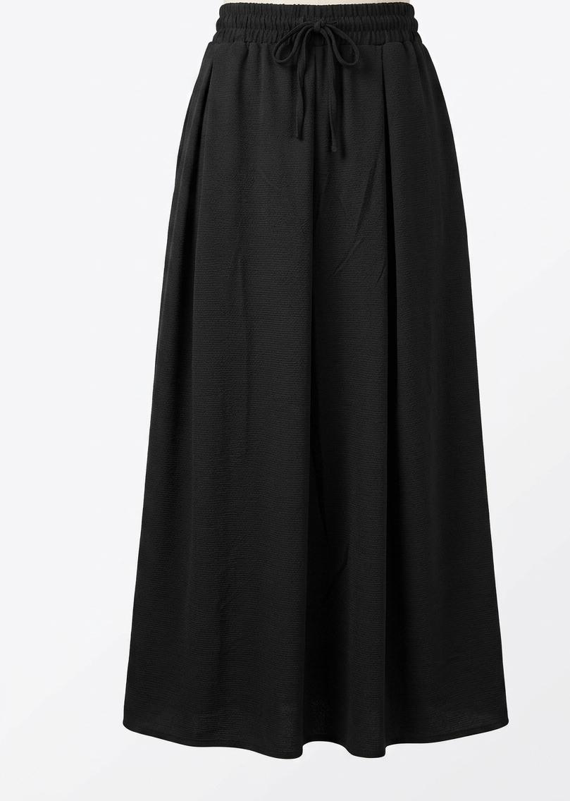 Black Skirt