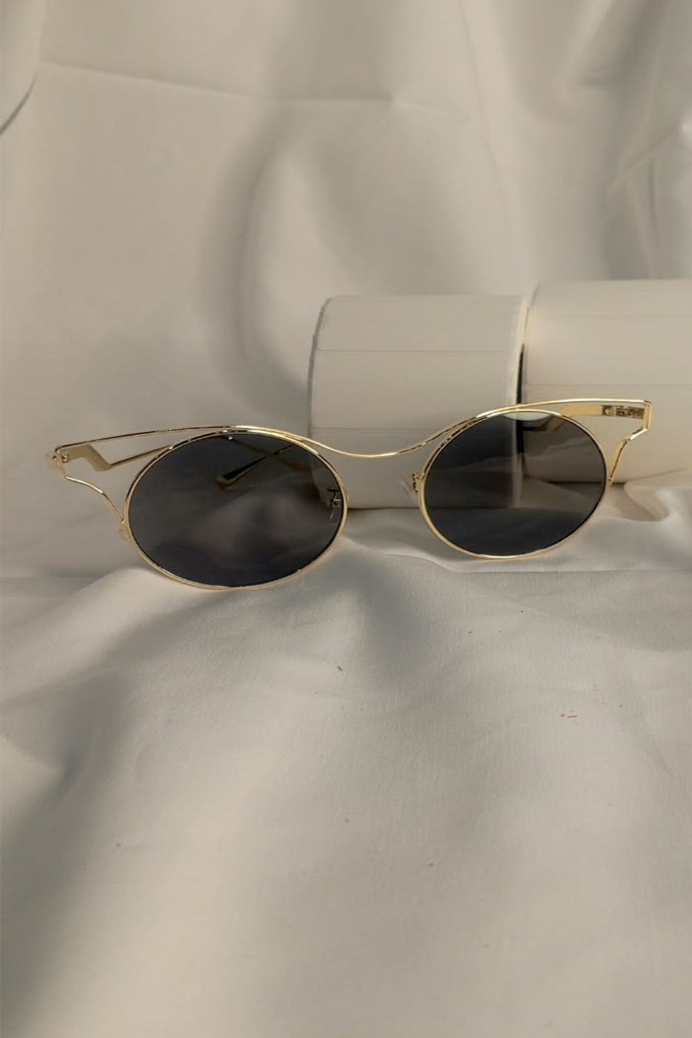 Gold Wireframe Round Cat Eye
