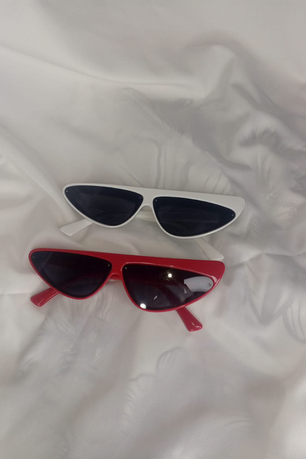 Vibrant Edge Sunglasses
