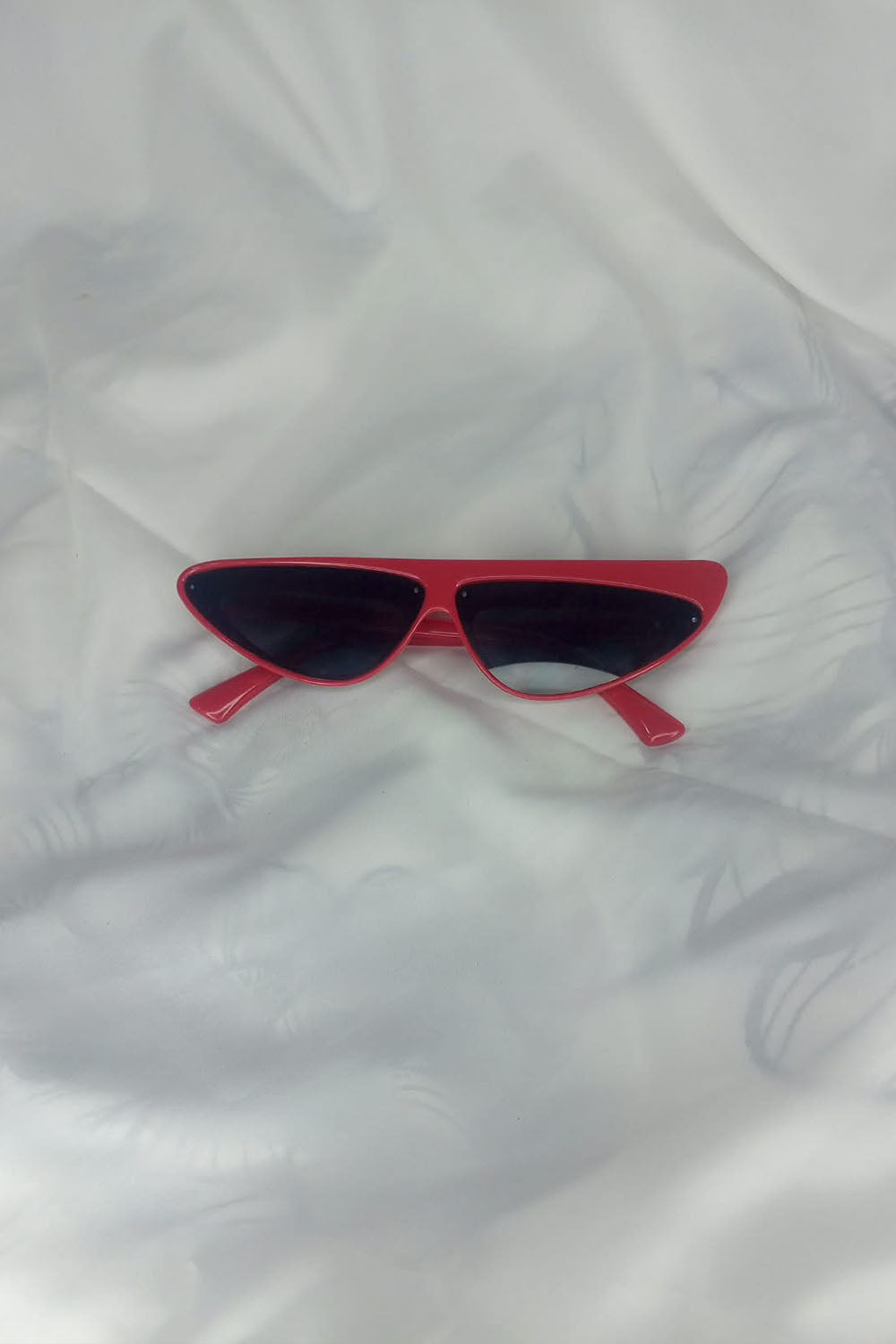 Vibrant Edge Sunglasses